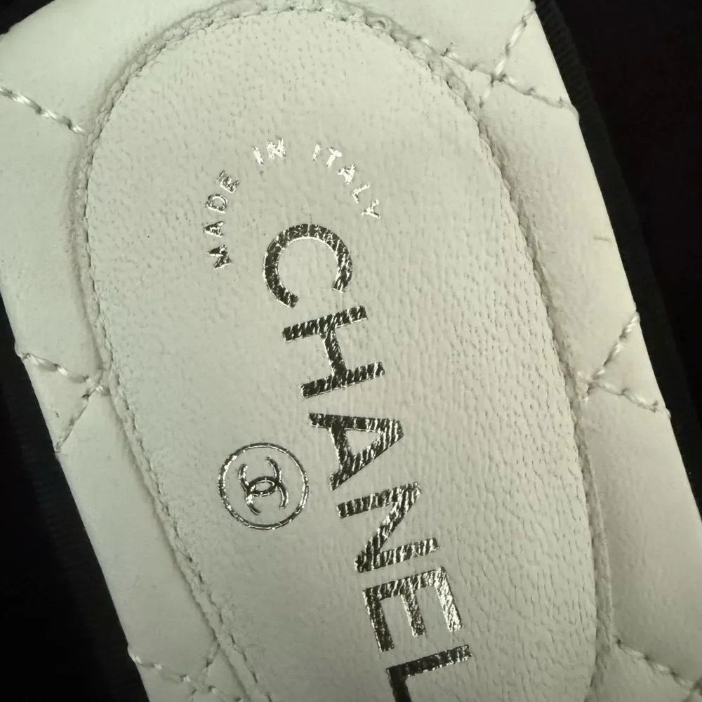 CHANEL Black and White Quilted Sandals floor sample minor scratches on bottom
